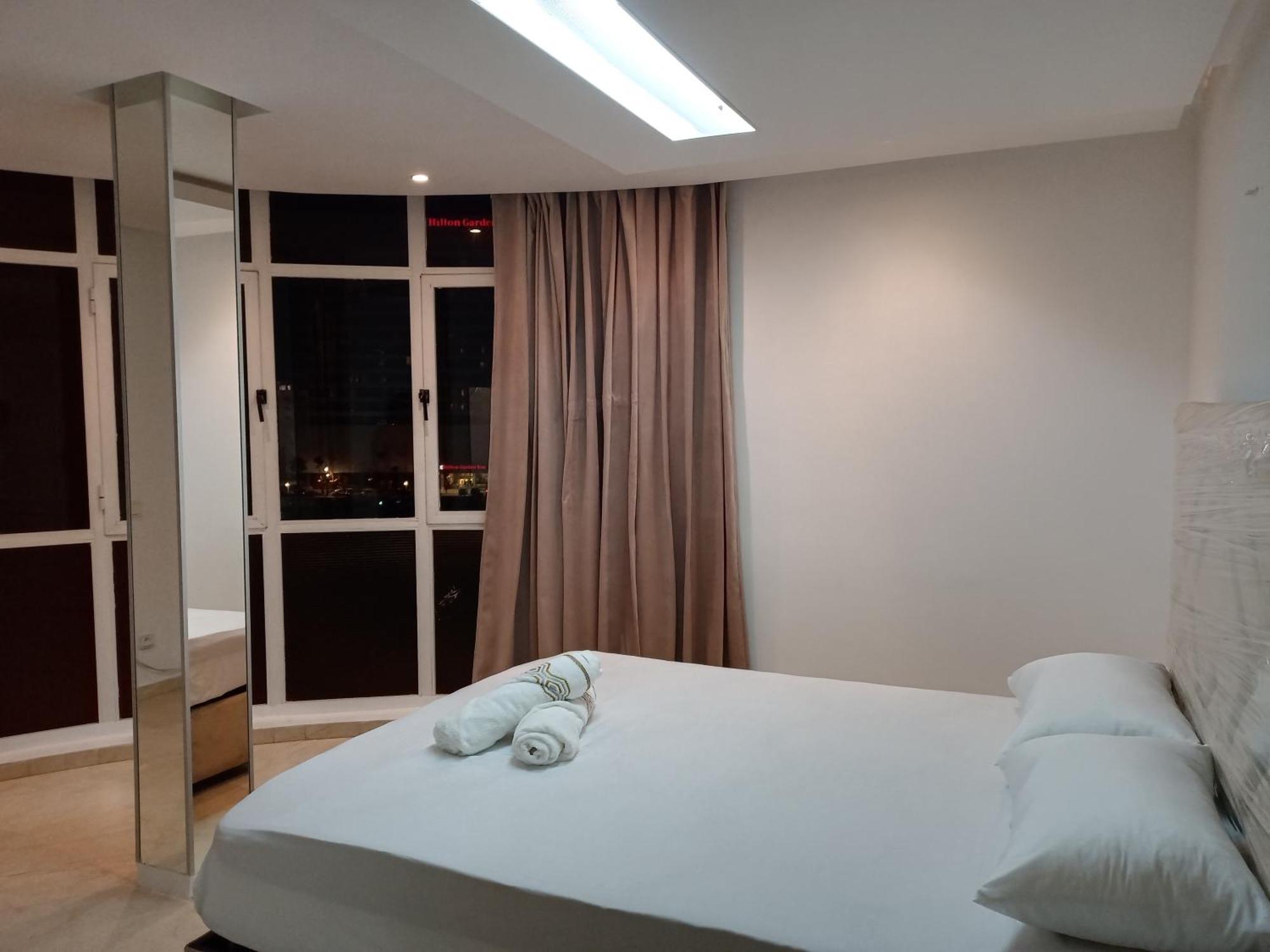 Appartement A Malabata En Face Centre Commercial Megarama & La Gare De Tgv M2 Tanger Exterior foto